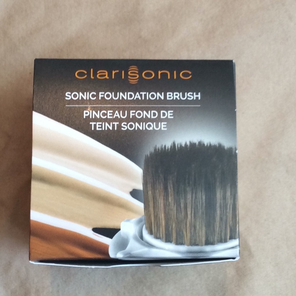 Foundation brush